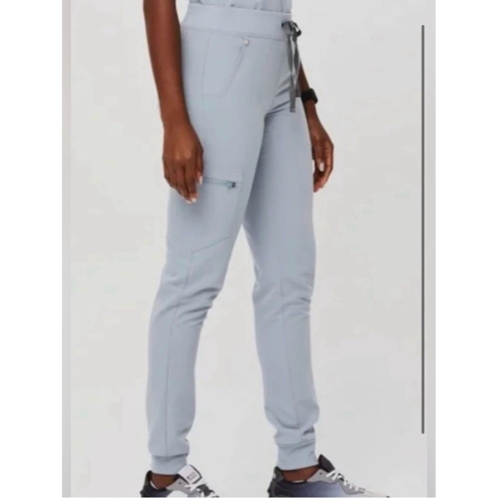 Figs Zamora Joggers Scrub Pants in Dusty Blue Size Medium Tall M/T - Picture 7 of 7